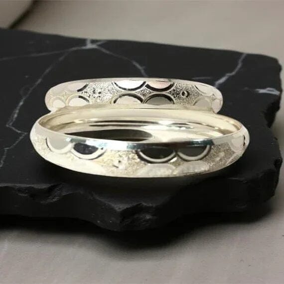 Silver Women’s Bangle Silver Women’s Bangle zamzaria 